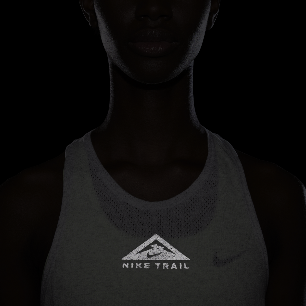 Women's Nike Trail Tank - CZ9553-077