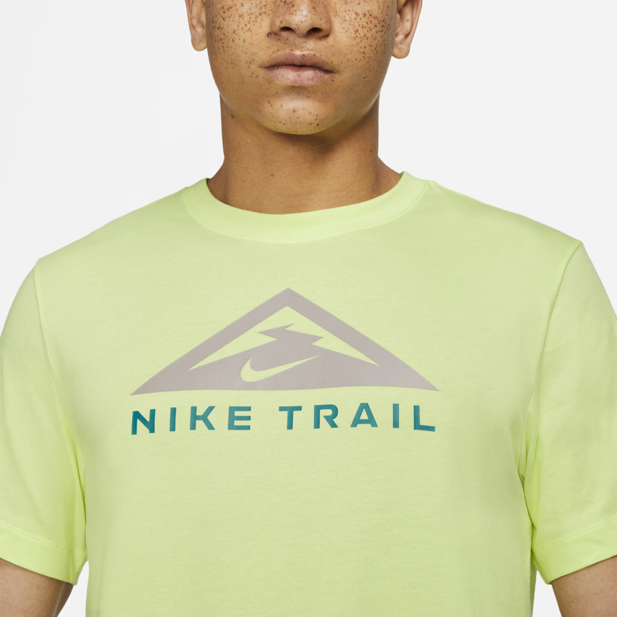 Men's Nike Dri-Fit Trail Short Sleeves - CZ9802-736