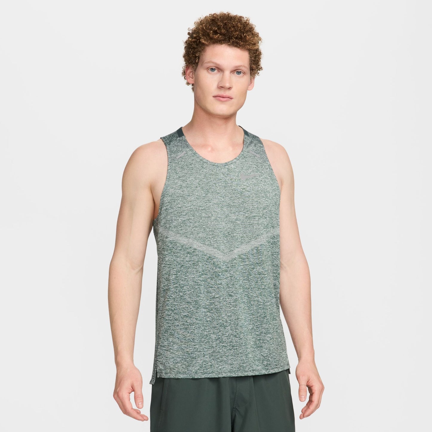  Men's Nike Rise 365 Singlet - CZ9179-361