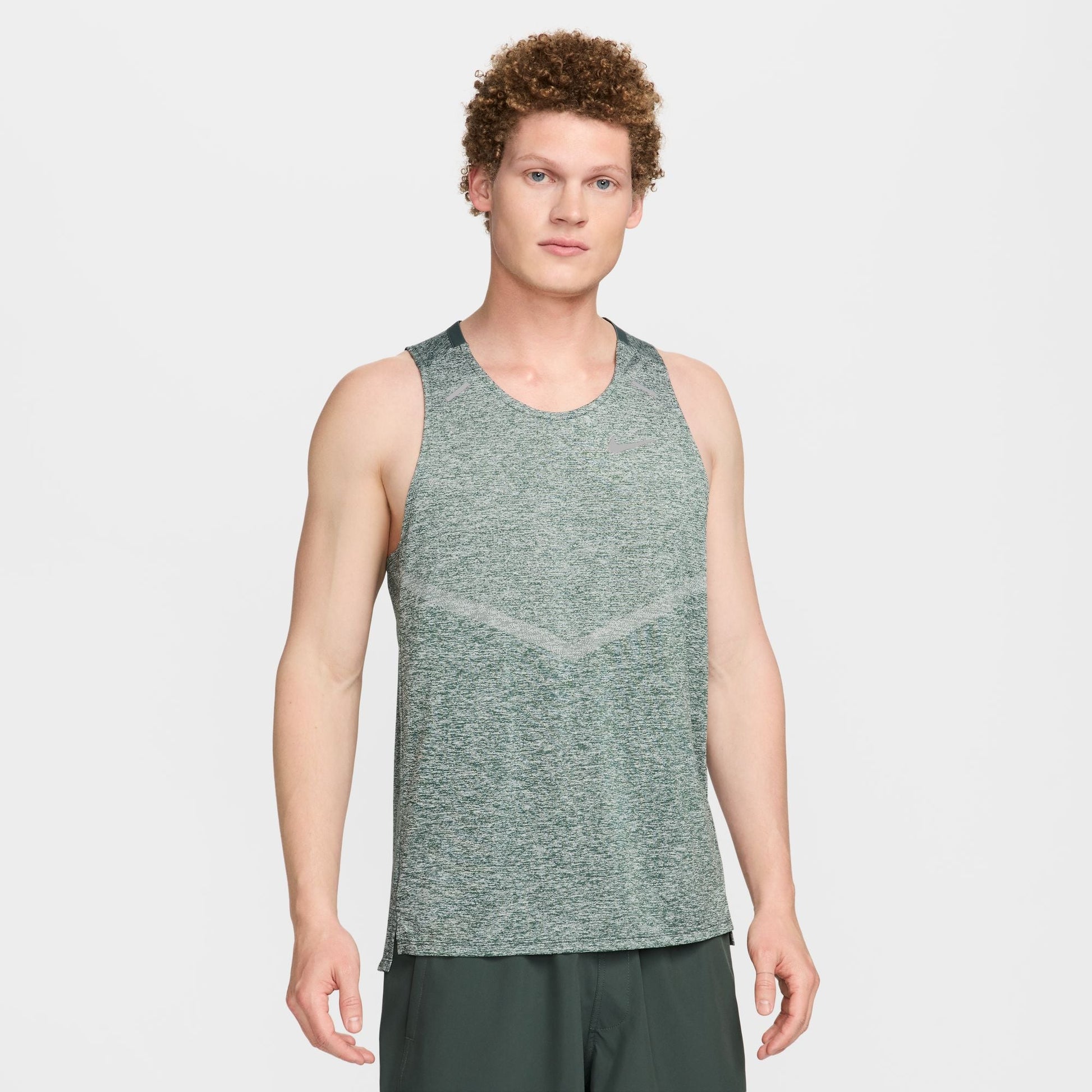  Men's Nike Rise 365 Singlet - CZ9179-361