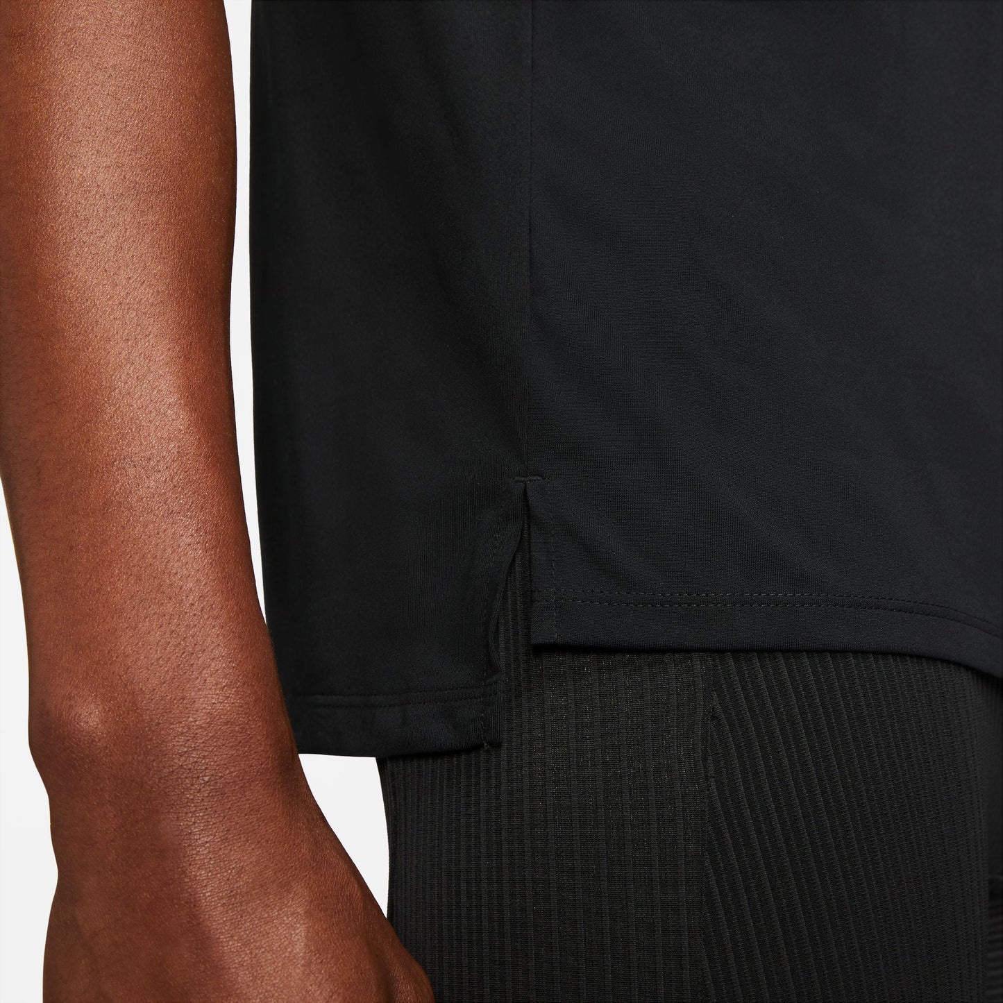  Men's Nike Rise 365 Short Sleeve -CZ9184-013