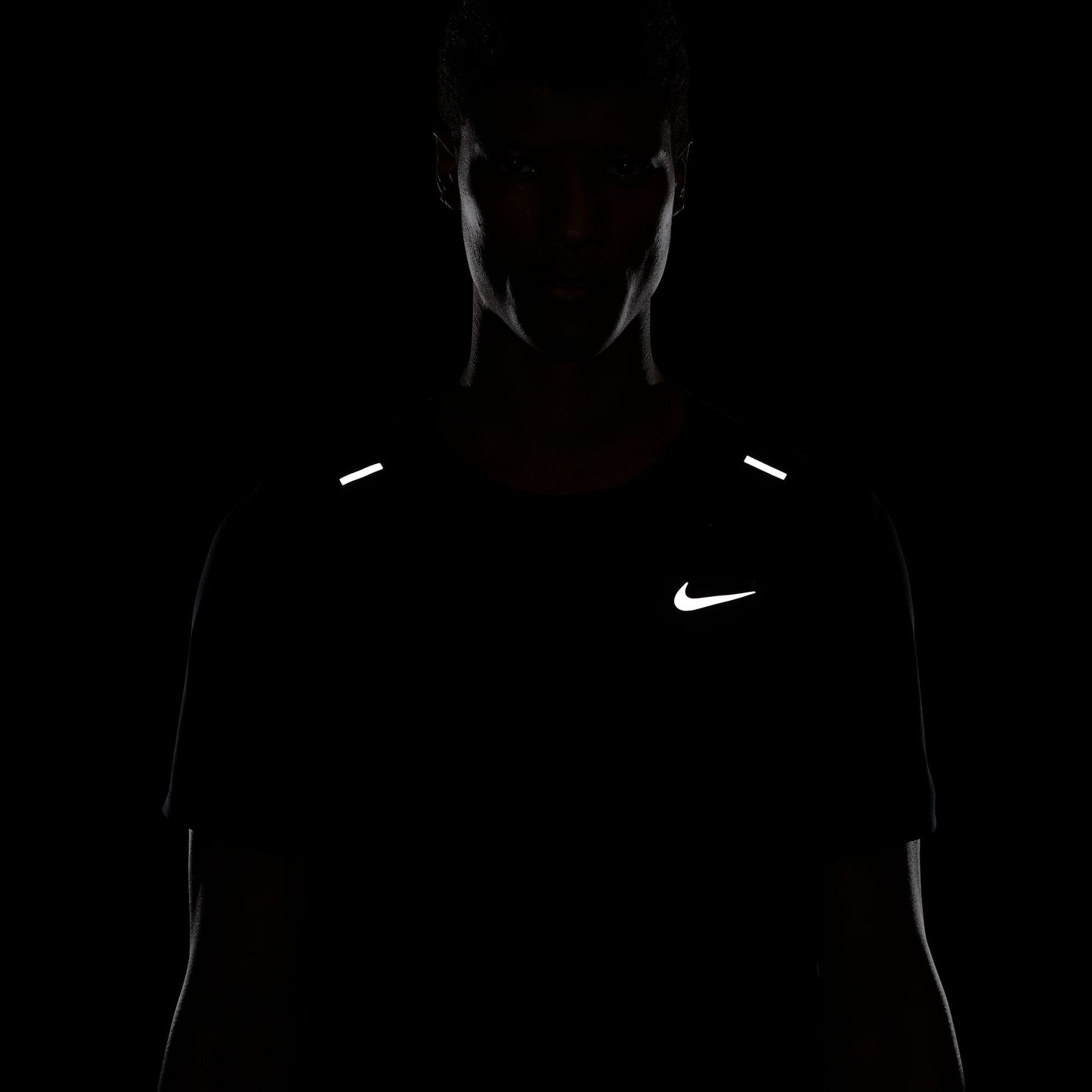  Men's Nike Rise 365 Short Sleeve -CZ9184-013
