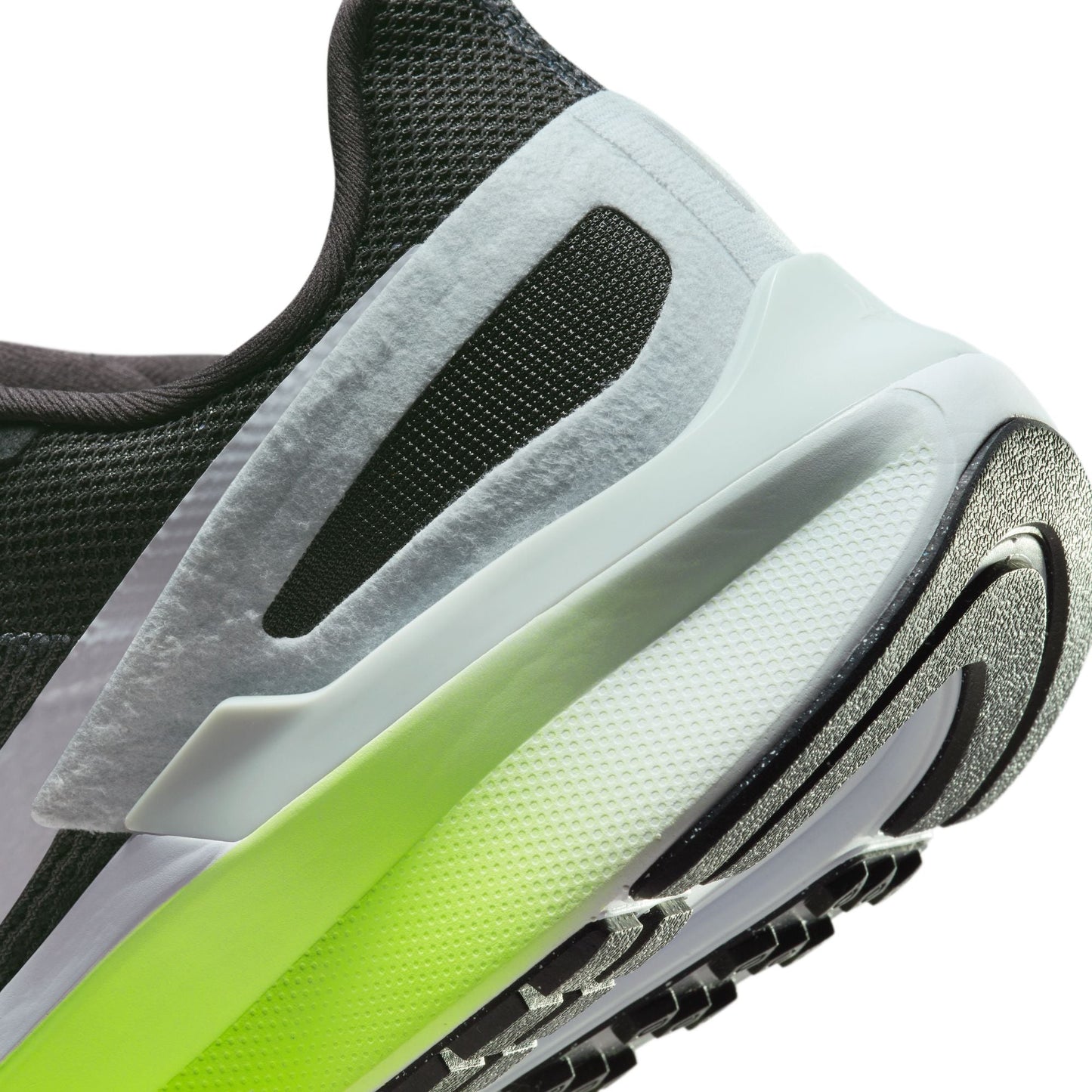  Men's Nike Structure 25 - DJ7883-005