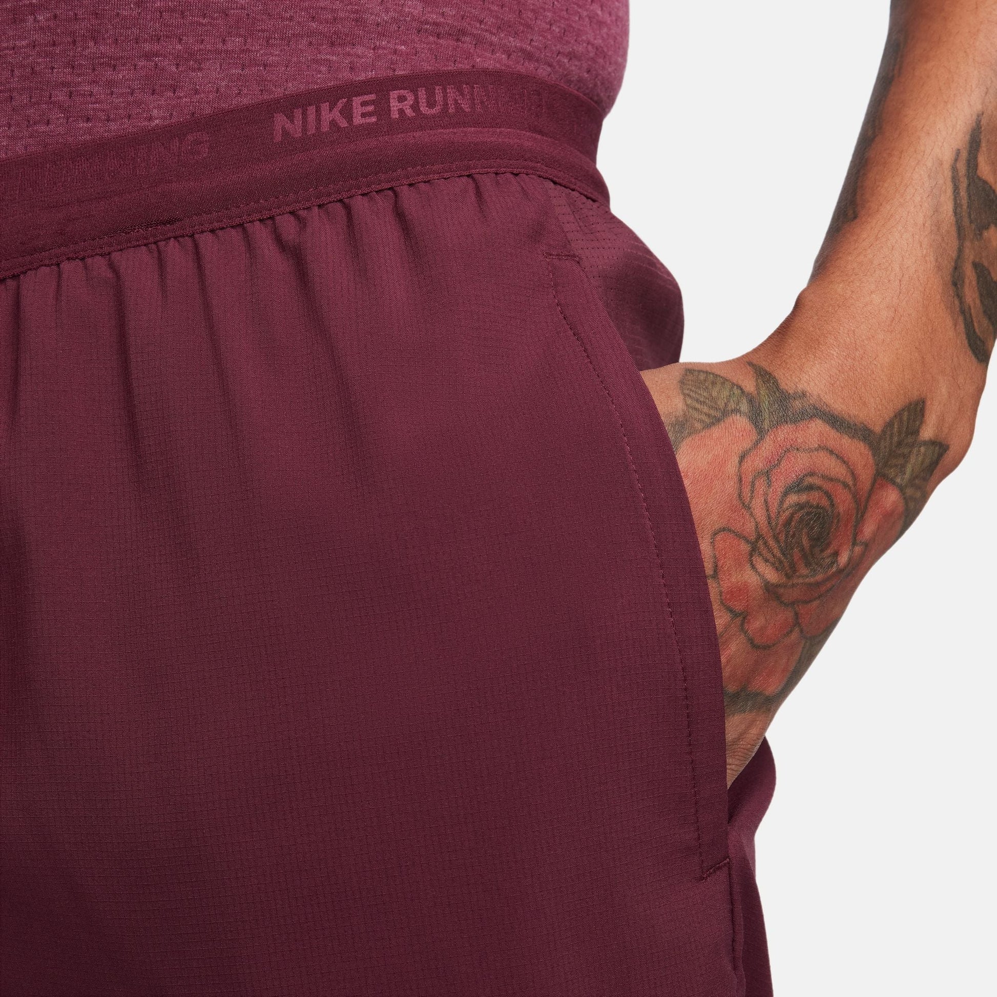  Men's Nike Stride 7" 2-in-1 Short - DM4759-681