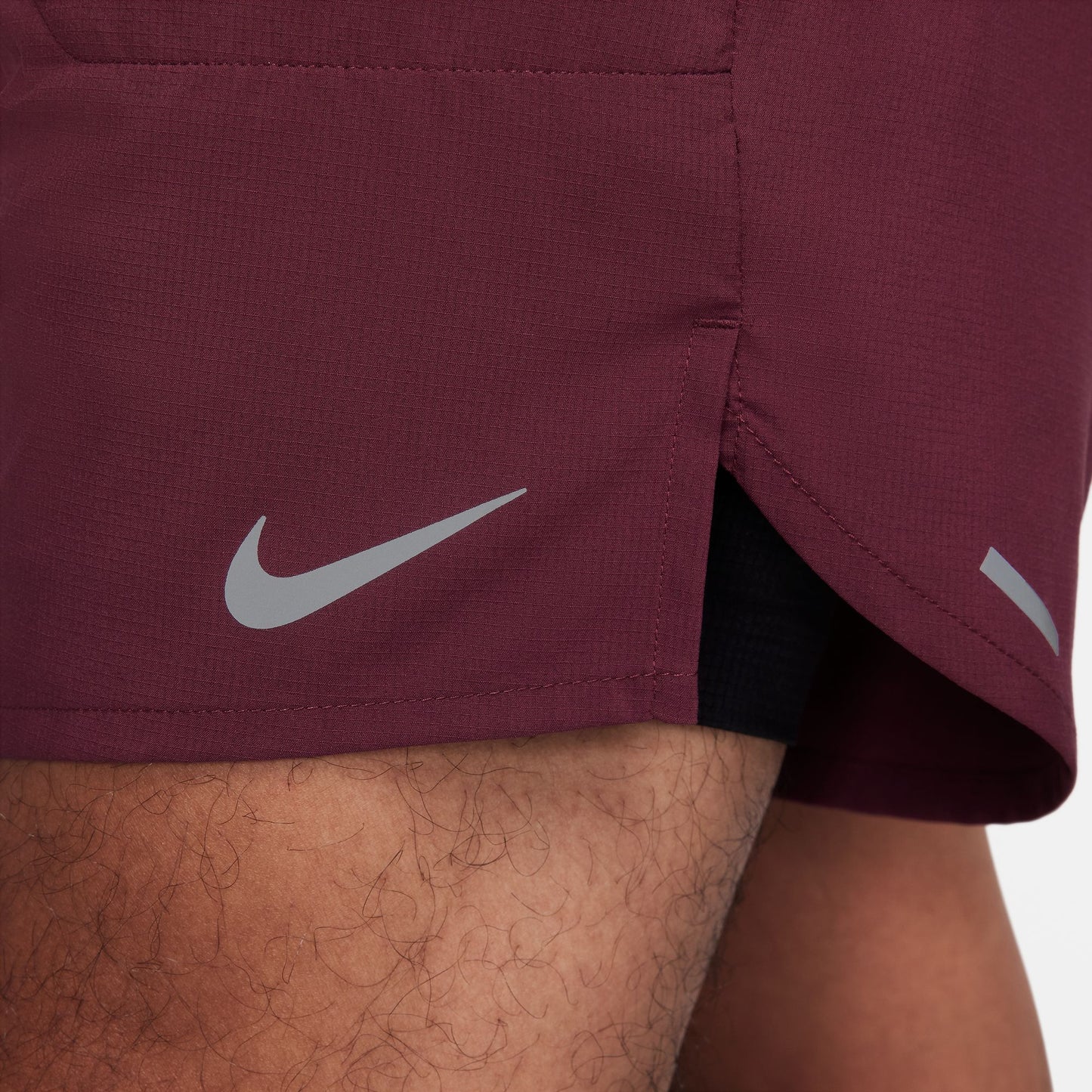  Men's Nike Stride 7" 2-in-1 Short - DM4759-681