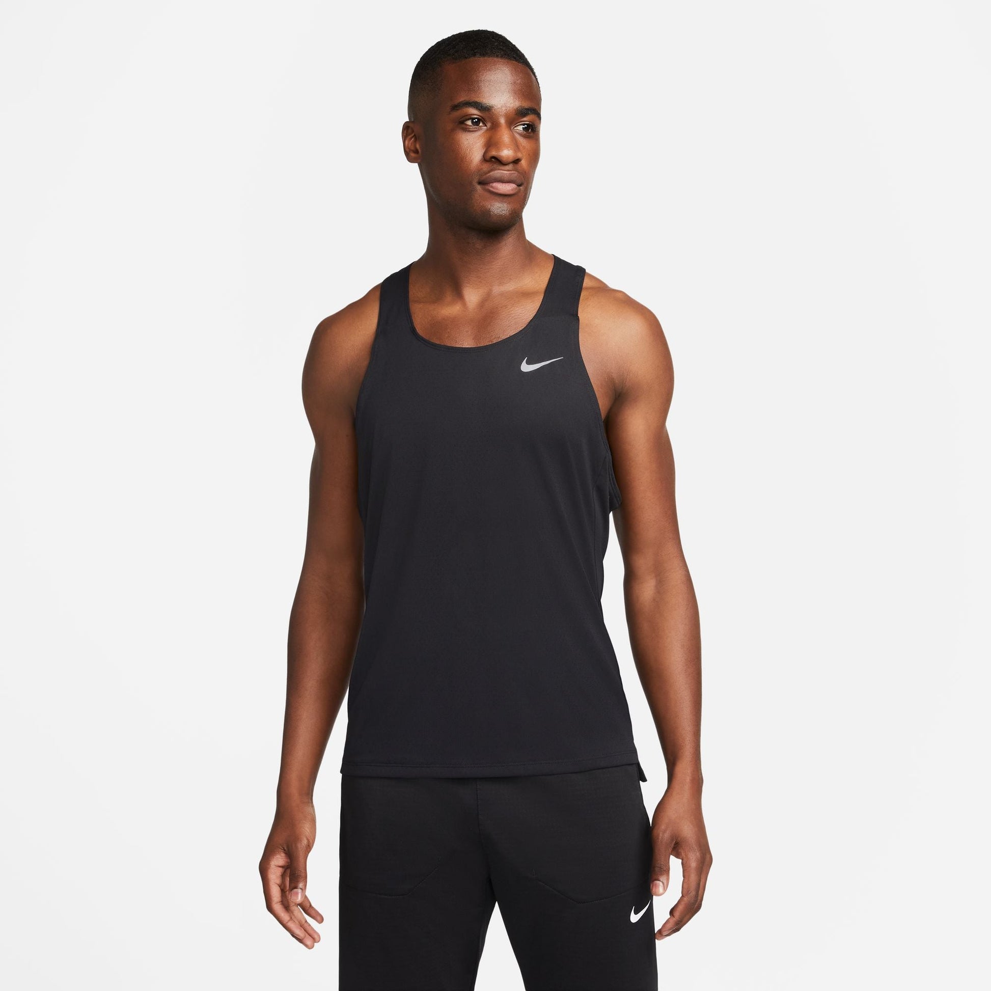  Men's Nike Fast Singlet - DQ4732-010