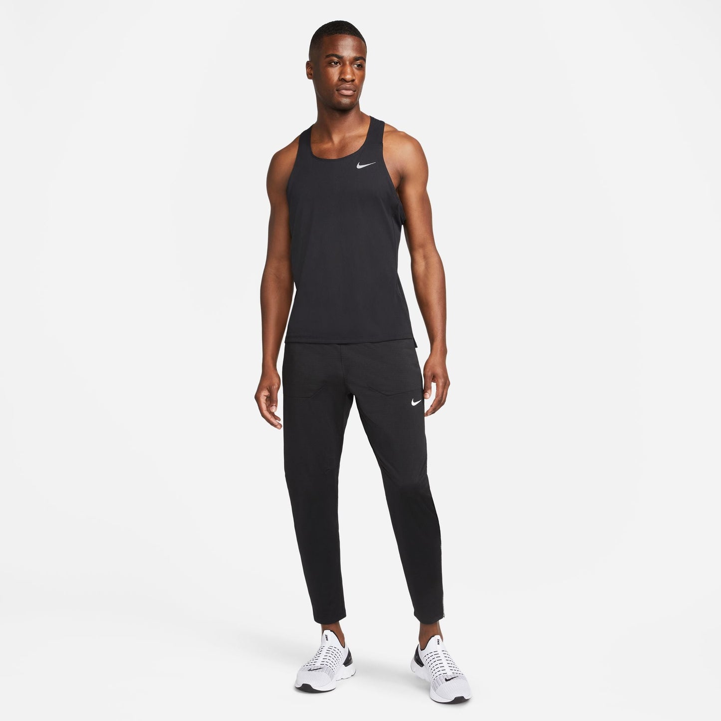  Men's Nike Fast Singlet - DQ4732-010