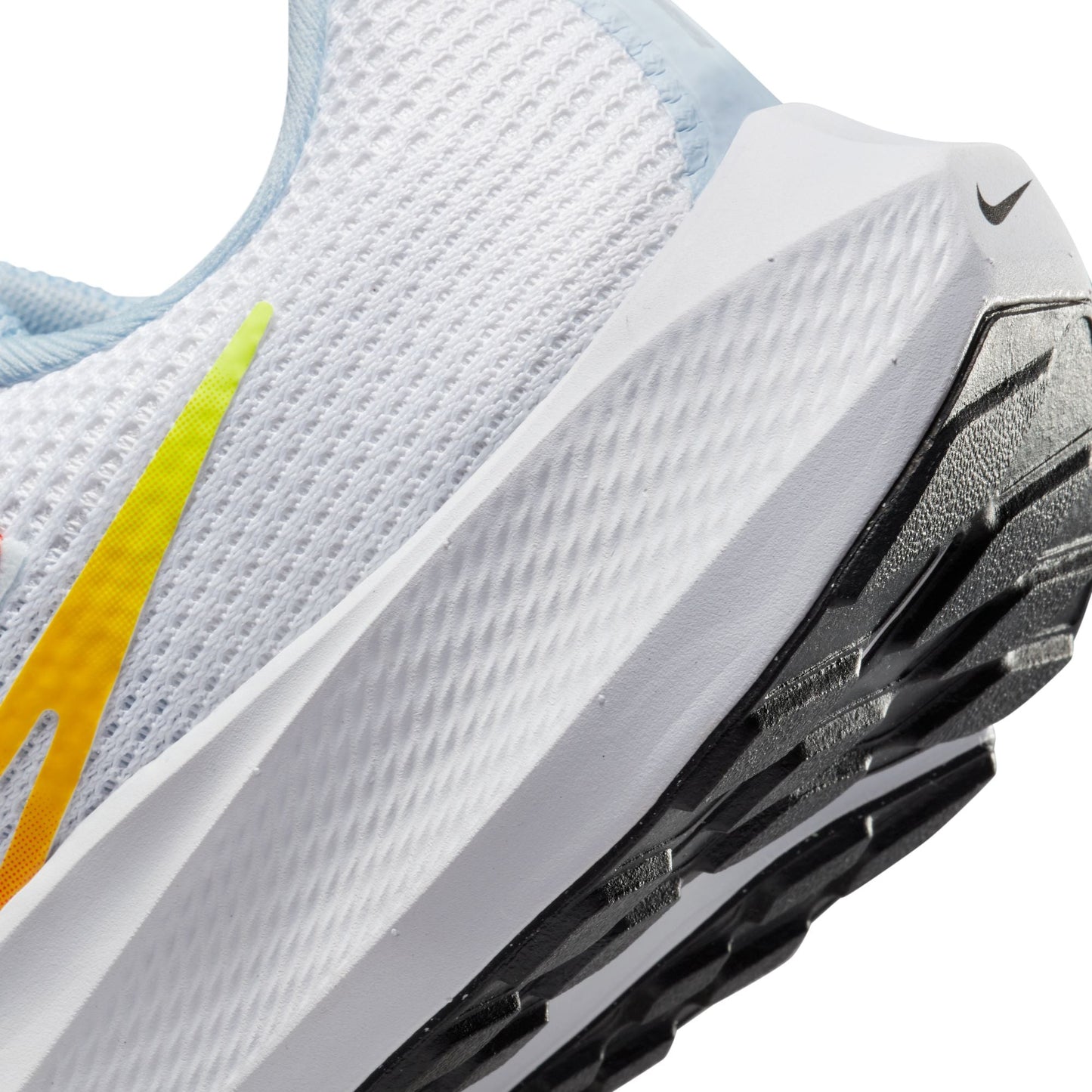  Women's Nike Pegasus 40 - DV3854-102