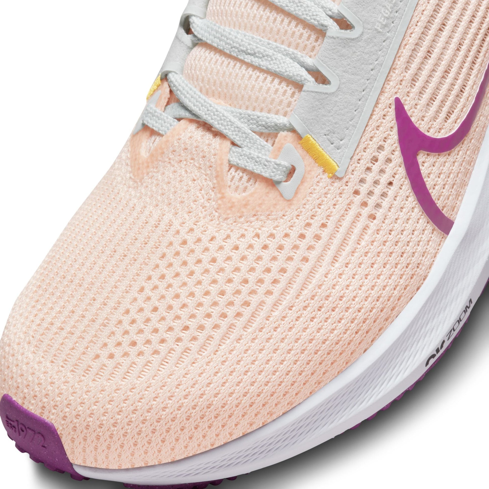  Women's Nike Pegasus 40 - DV3854-800