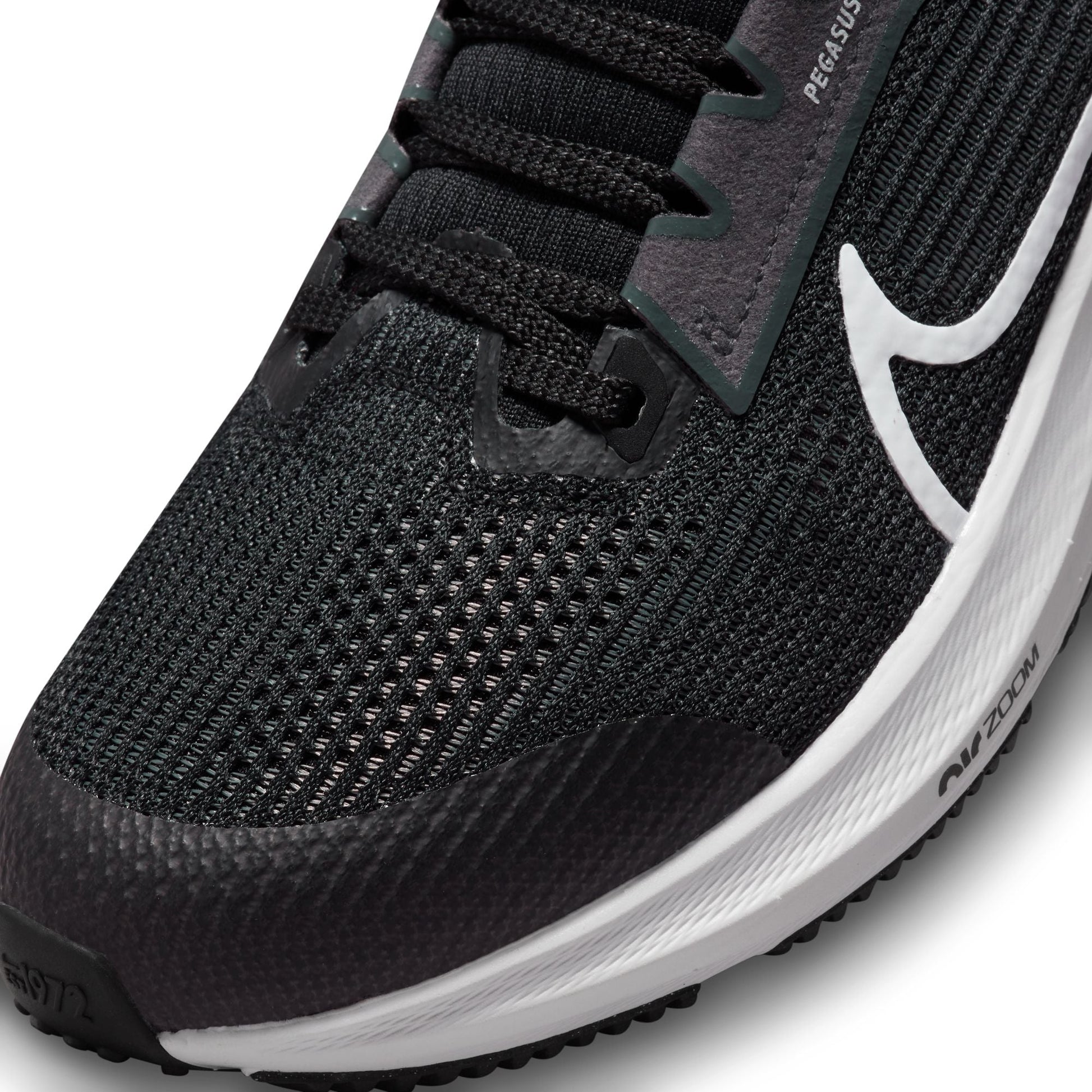  Kid's Nike Pegasus 40 - DX2498-001