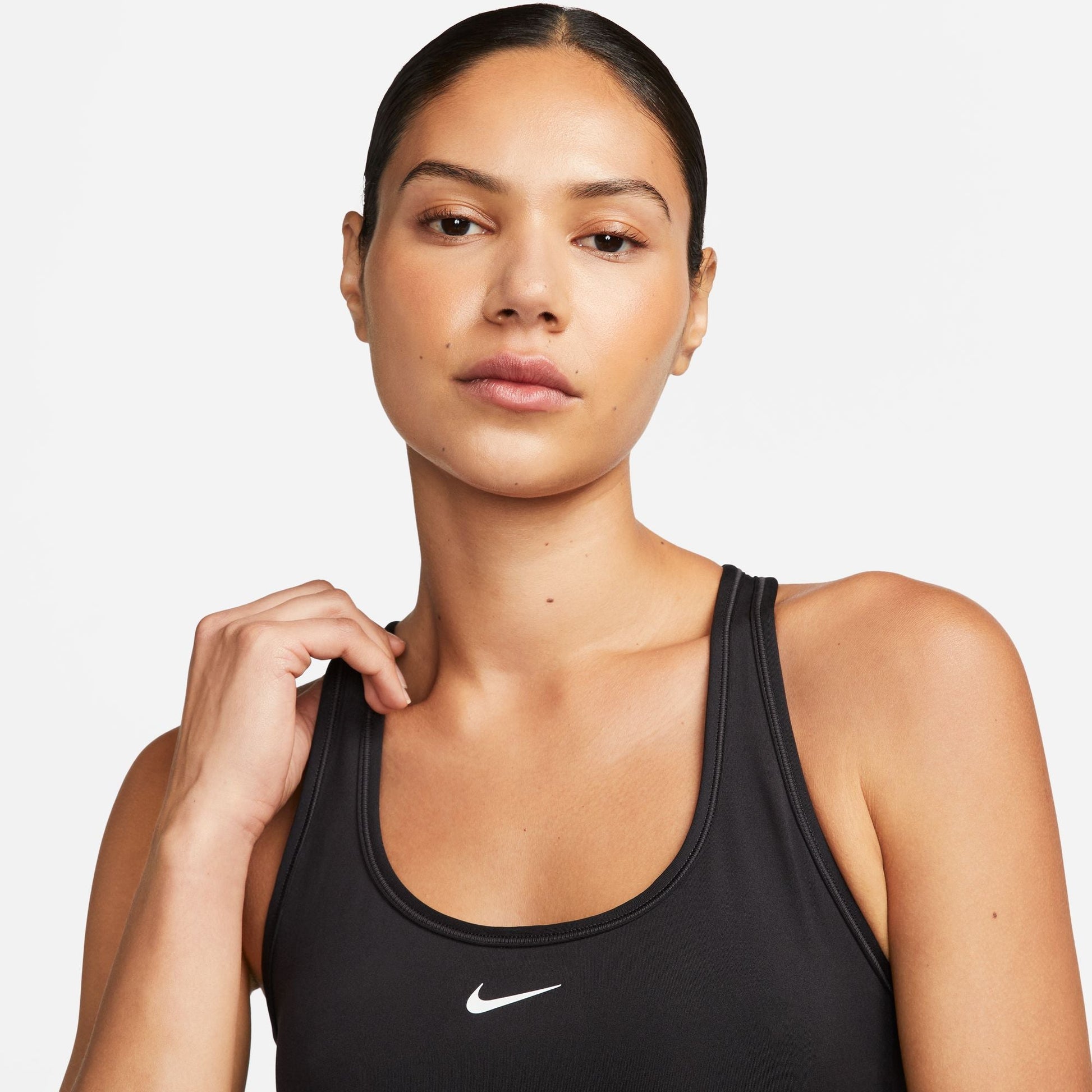  Women's Nike Swoosh Bra - DX6817-010