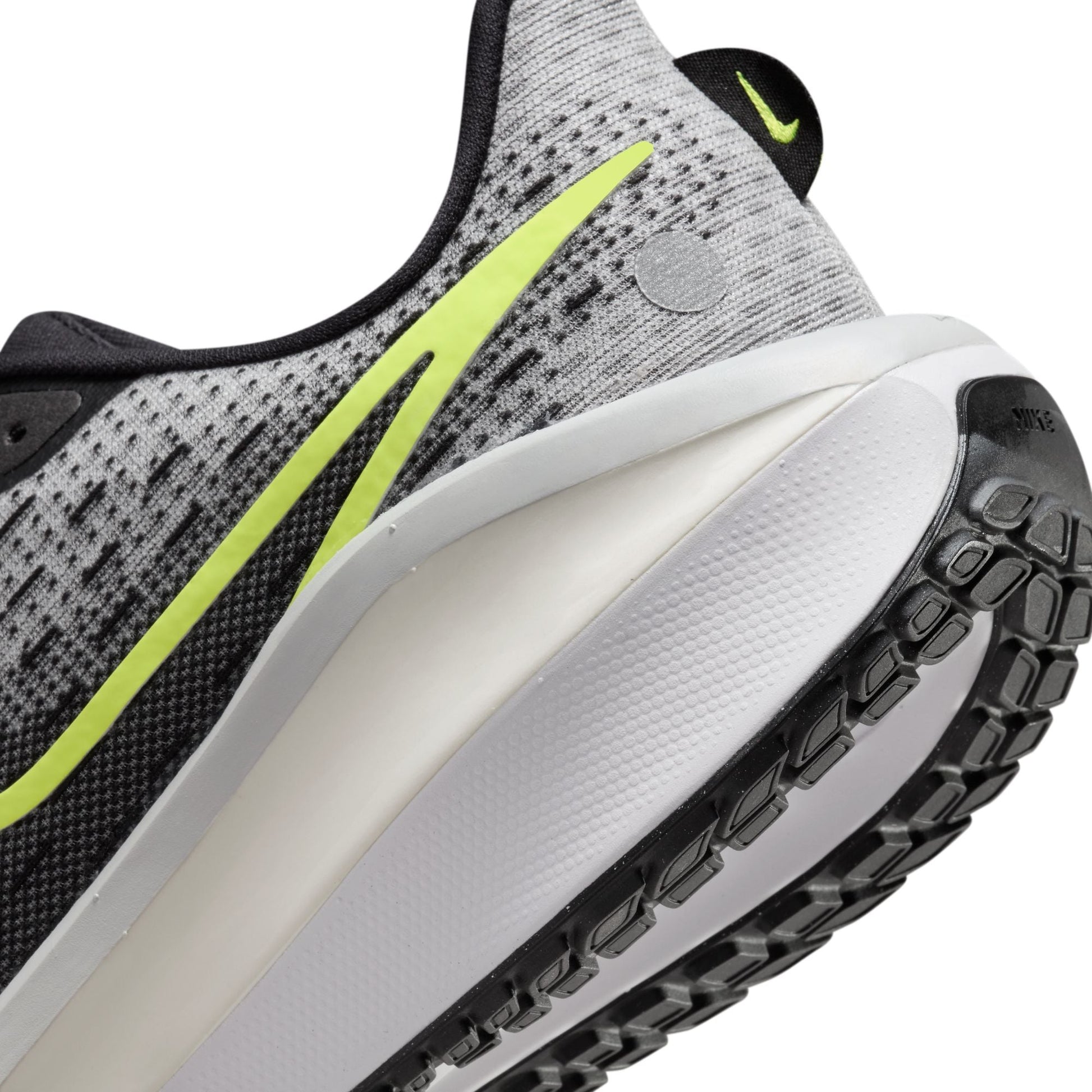  Men's Nike Vomero 17 - FB1309-001