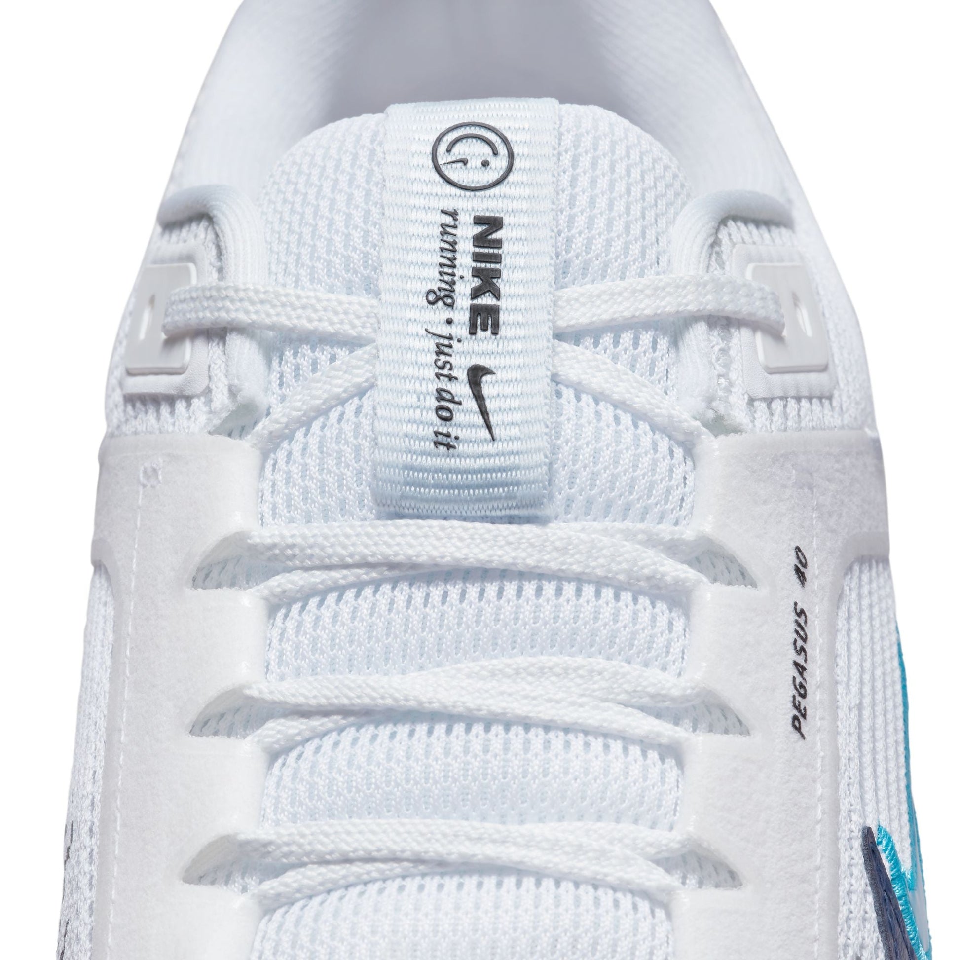  Men's Nike Pegasus 40 Premium - FB7179-100