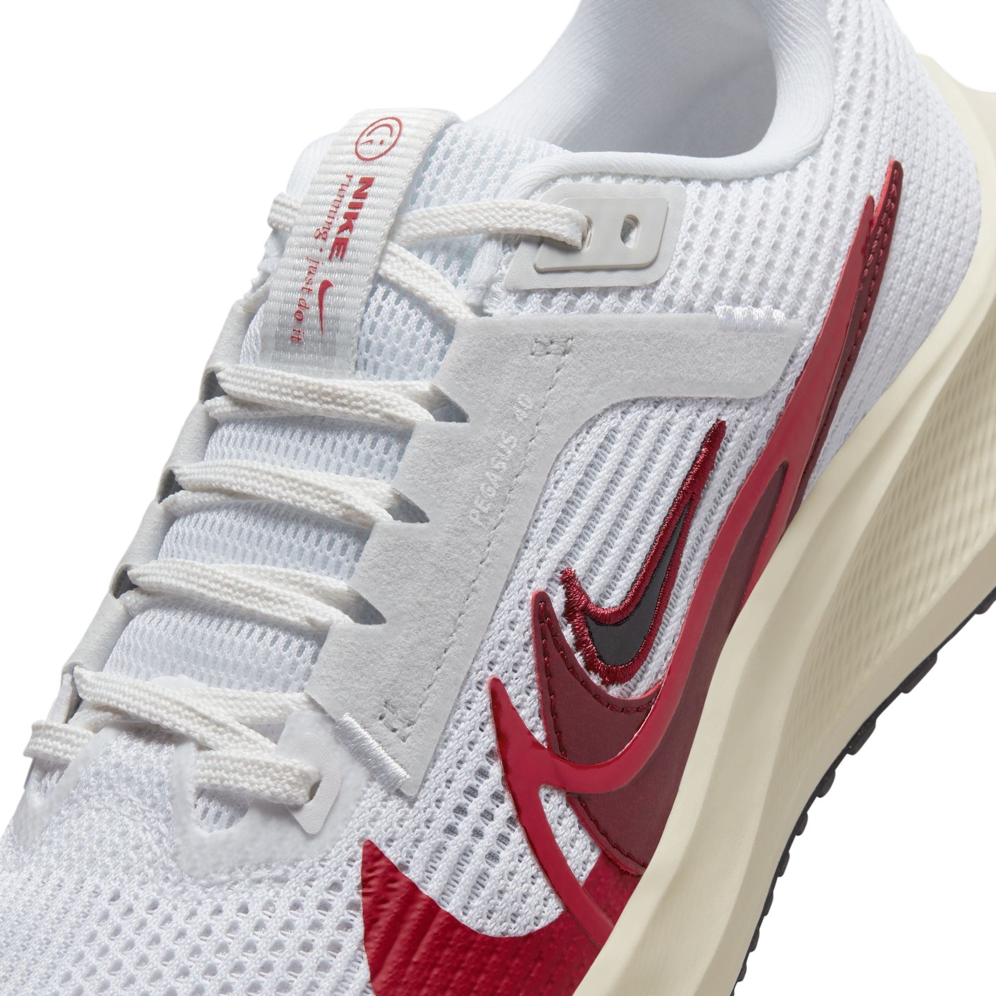  Women's Nike Pegasus 40 Premium -FB7703-100