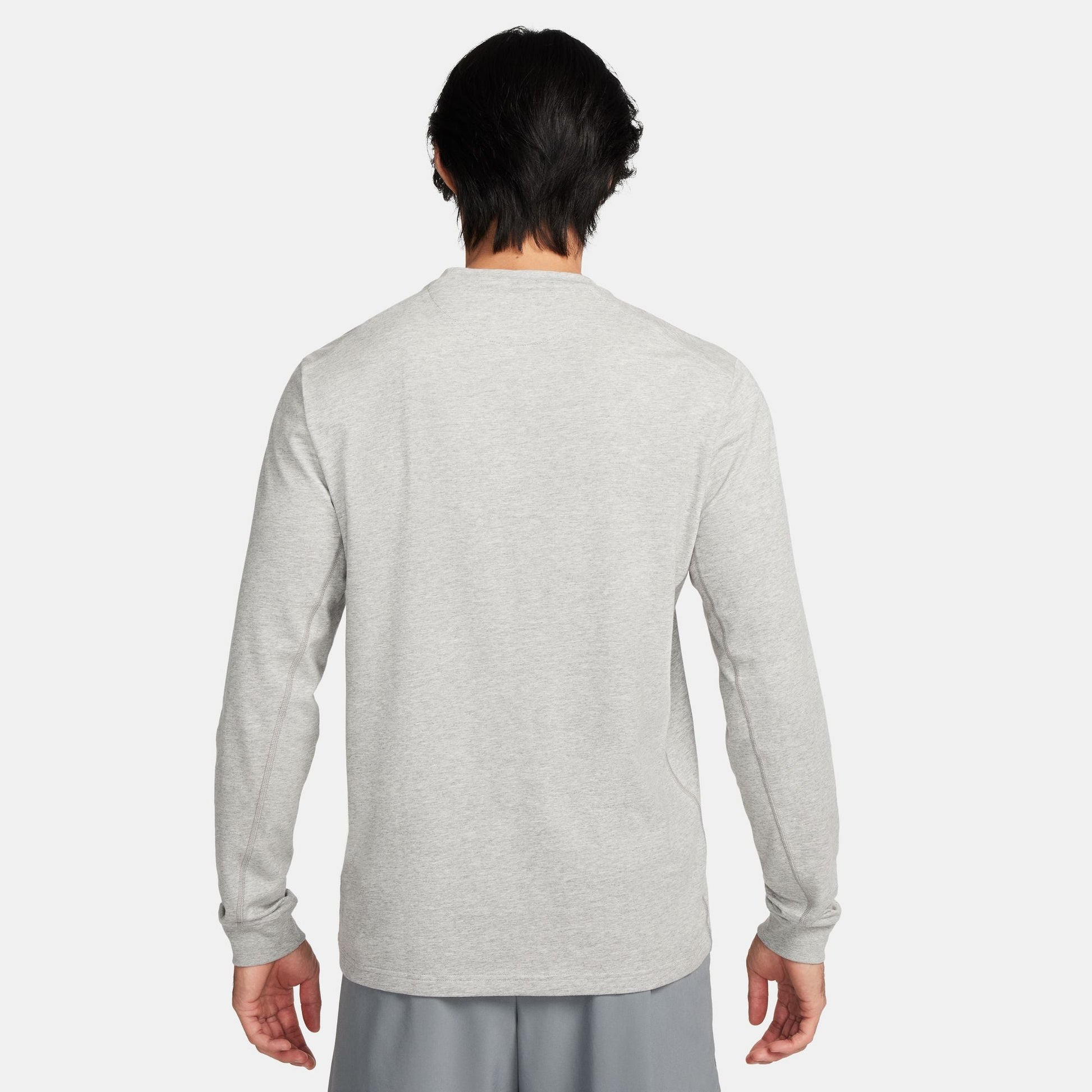  Men's Nike Primary Long Sleeve - FB8585-063