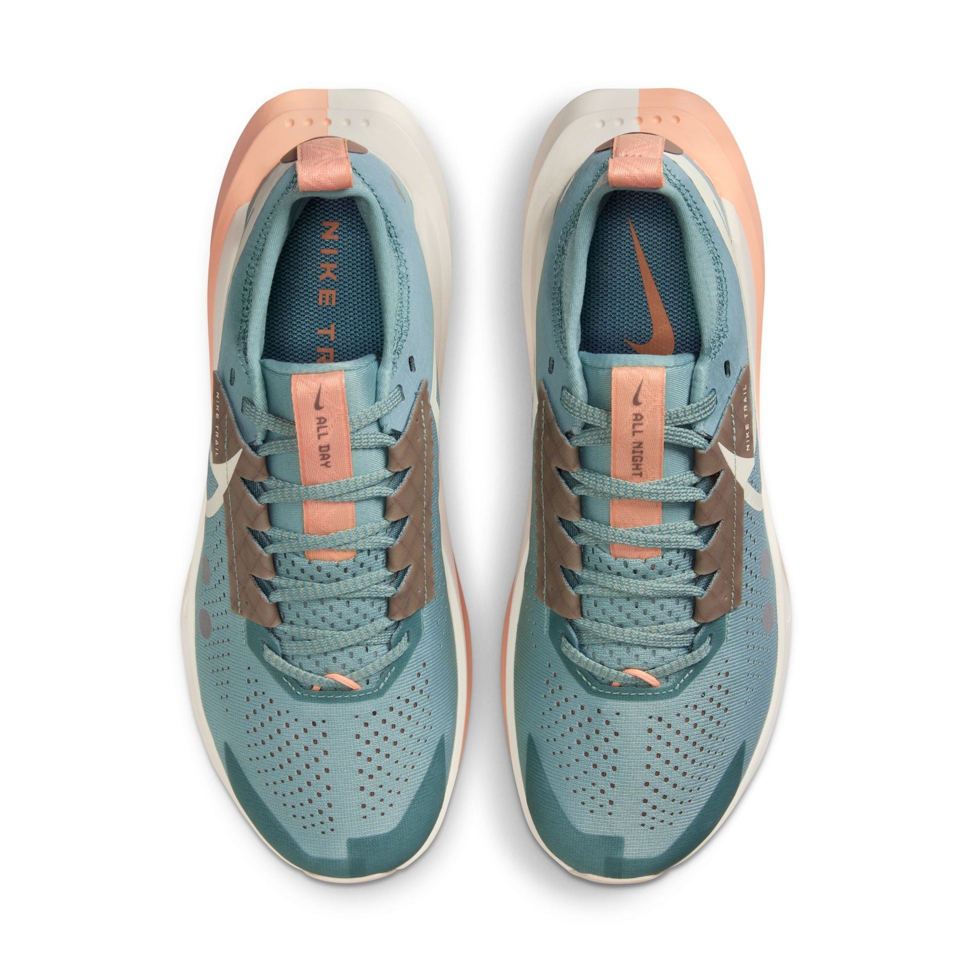  Women's Nike Zegama Trail 2