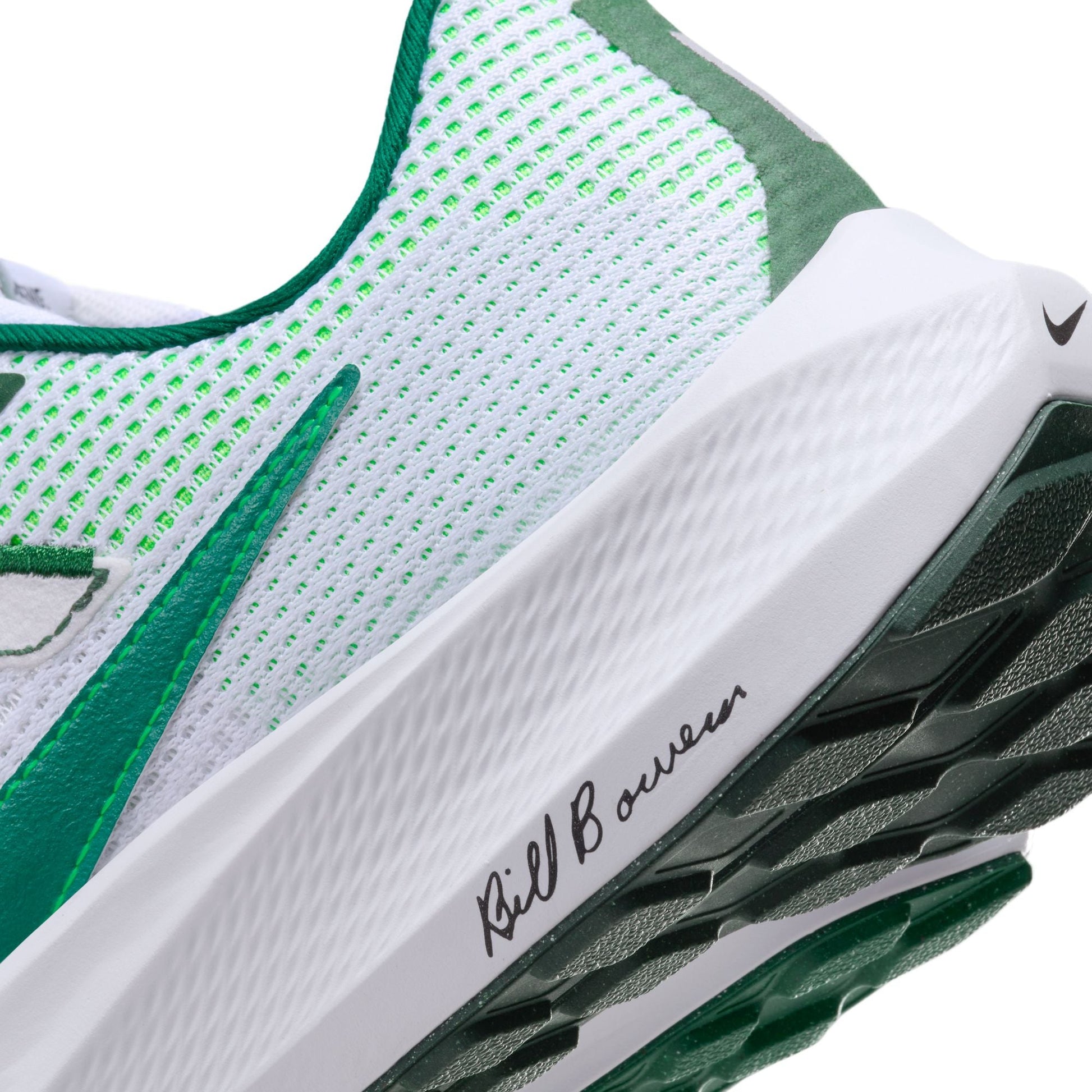  Men's Nike Pegasus 40 Premium - FJ0329-100