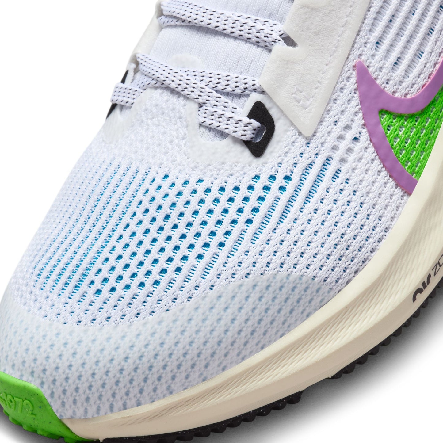  Kid's Nike Pegasus 40 - FJ4142-100