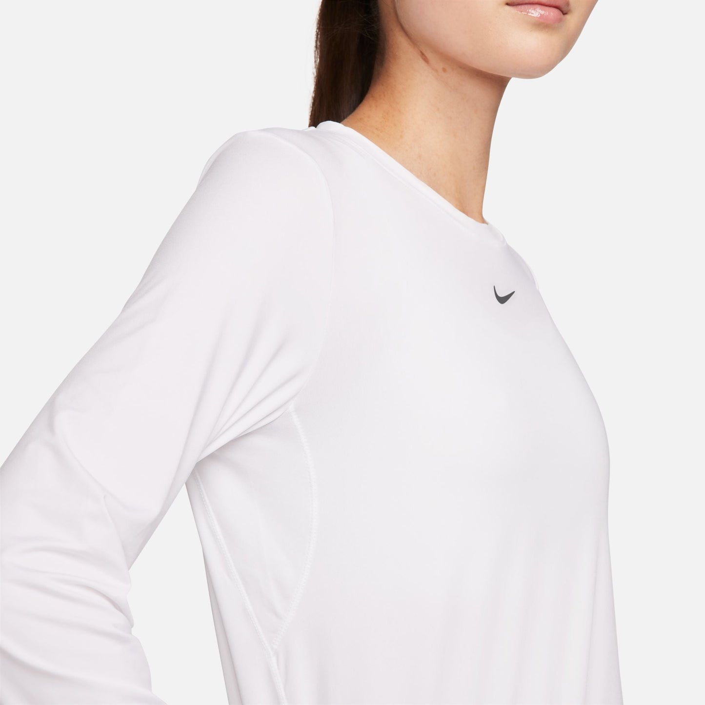  Women's NikeOne Classic Long Sleeve - FN2801-100