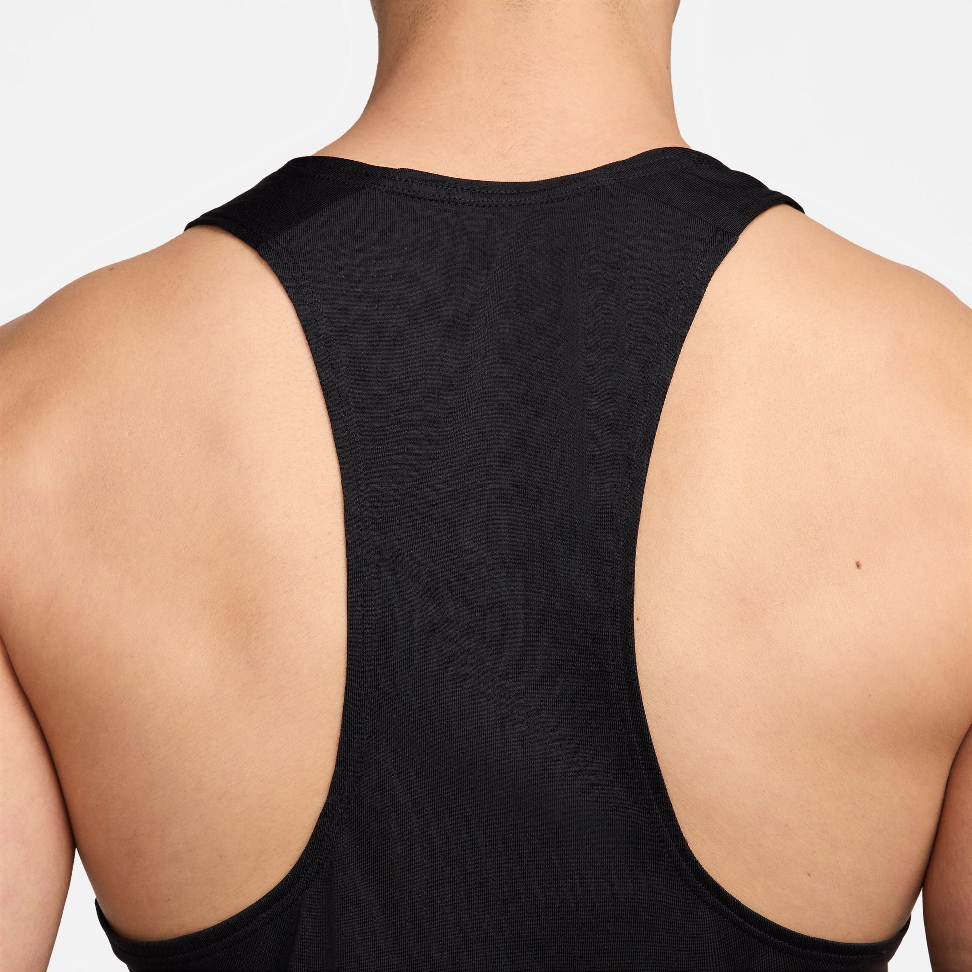  Men's Nike Run Energy Fast Singlet - FN3998-010