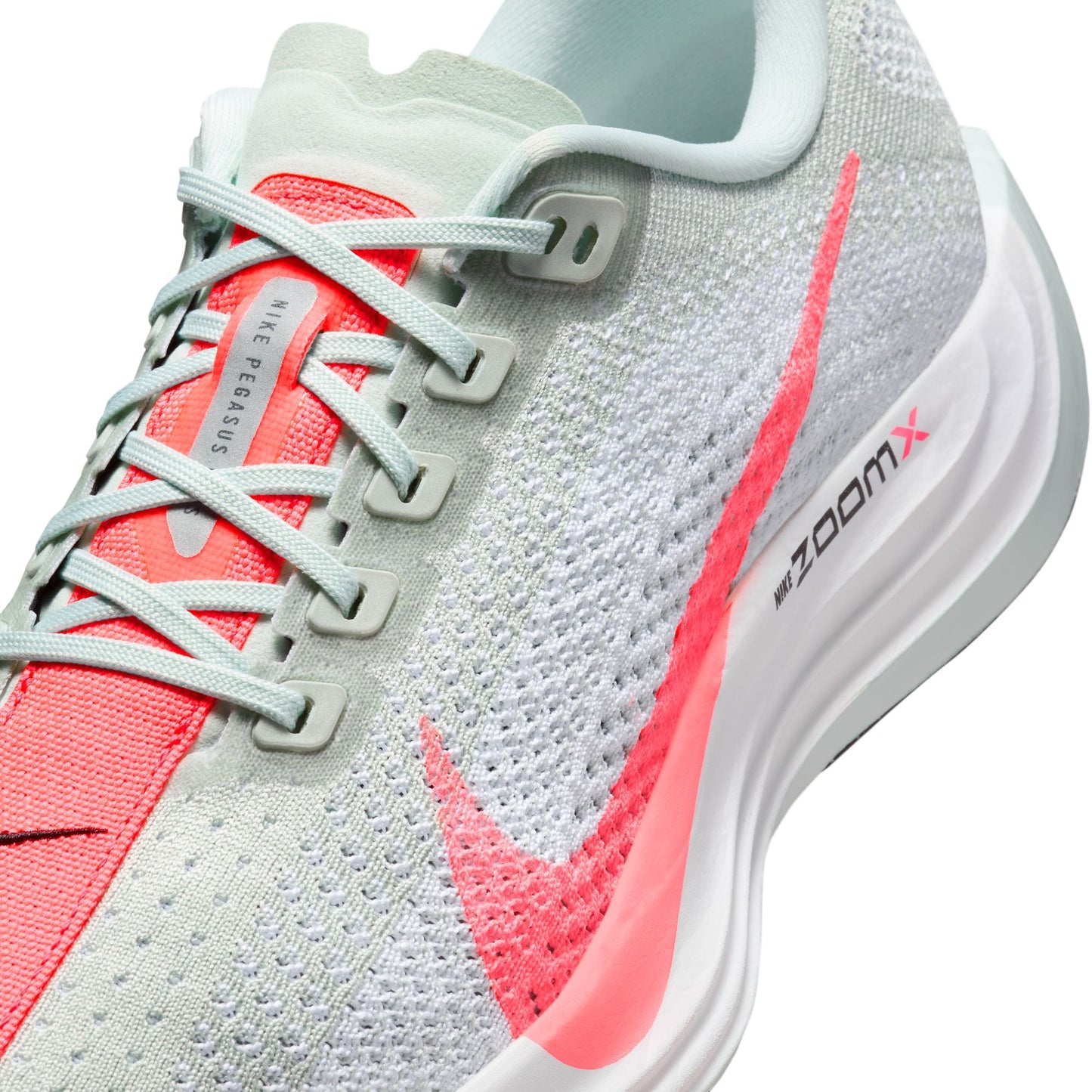  Women's Nike Pegasus Plus - FQ7261-001