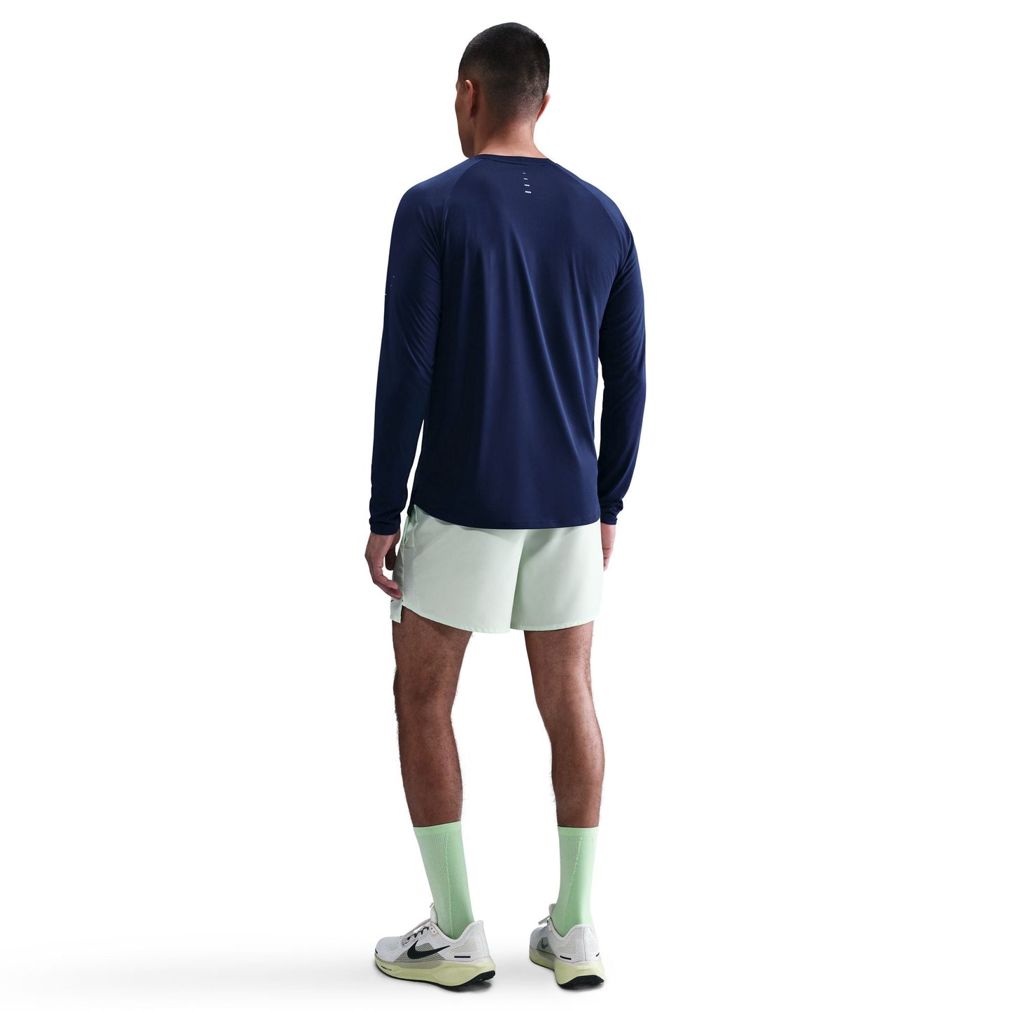  Men's Nike Stride Long Sleeve - HV2702-492