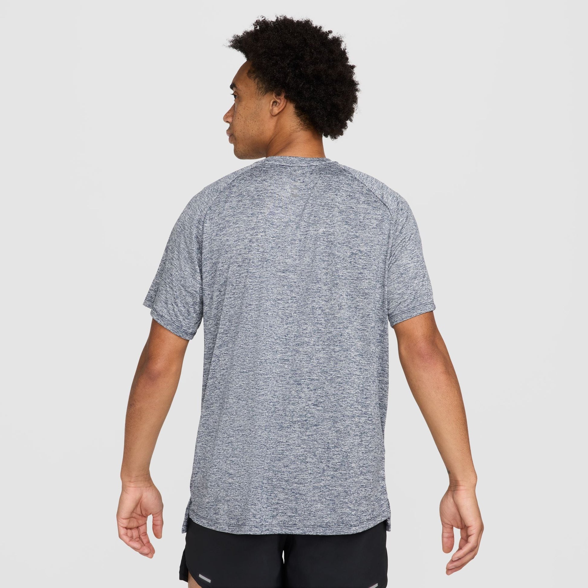  Men's Nike Stride Short Sleeve - HV5203-437