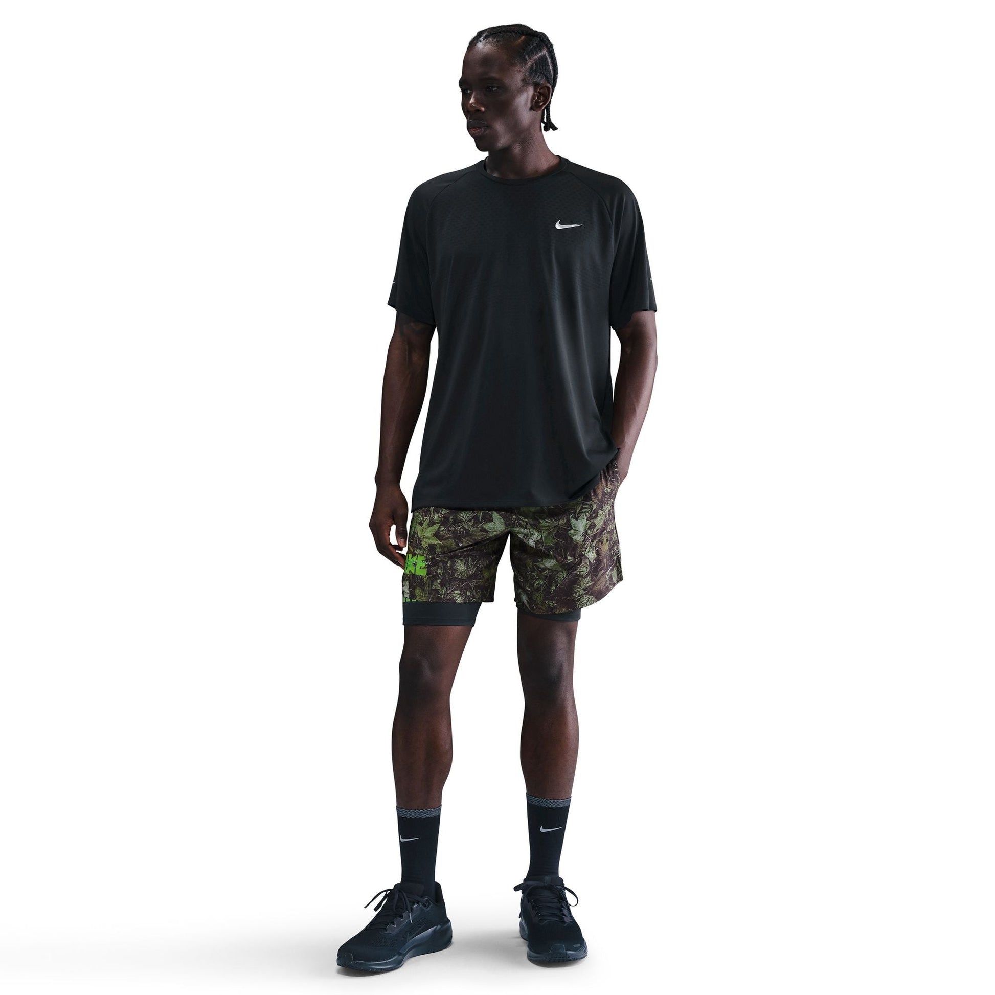  Men's Nike Stride 7" Short - IH4512-012