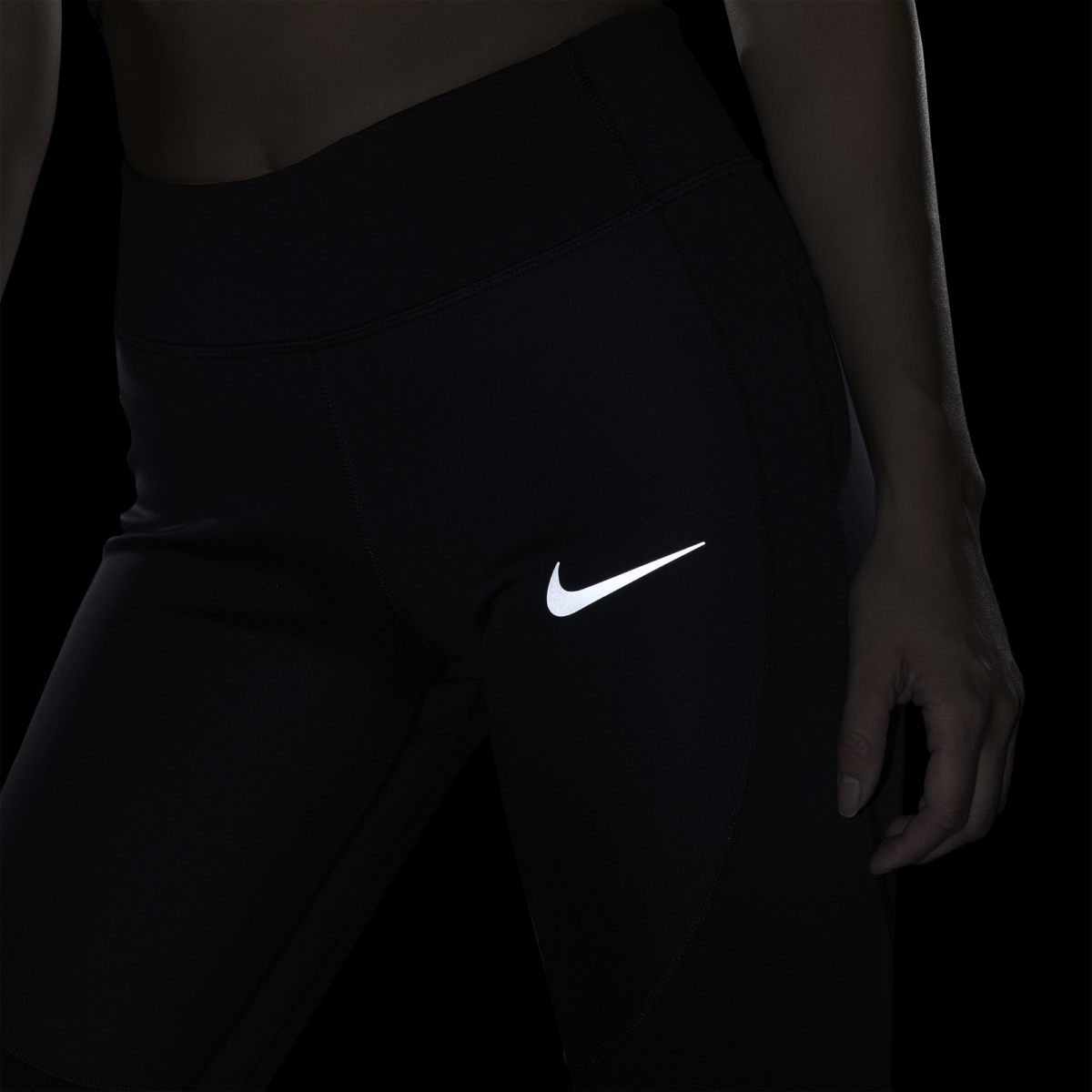  Women's Nike Epic Lux Repel Tight BV4785-010