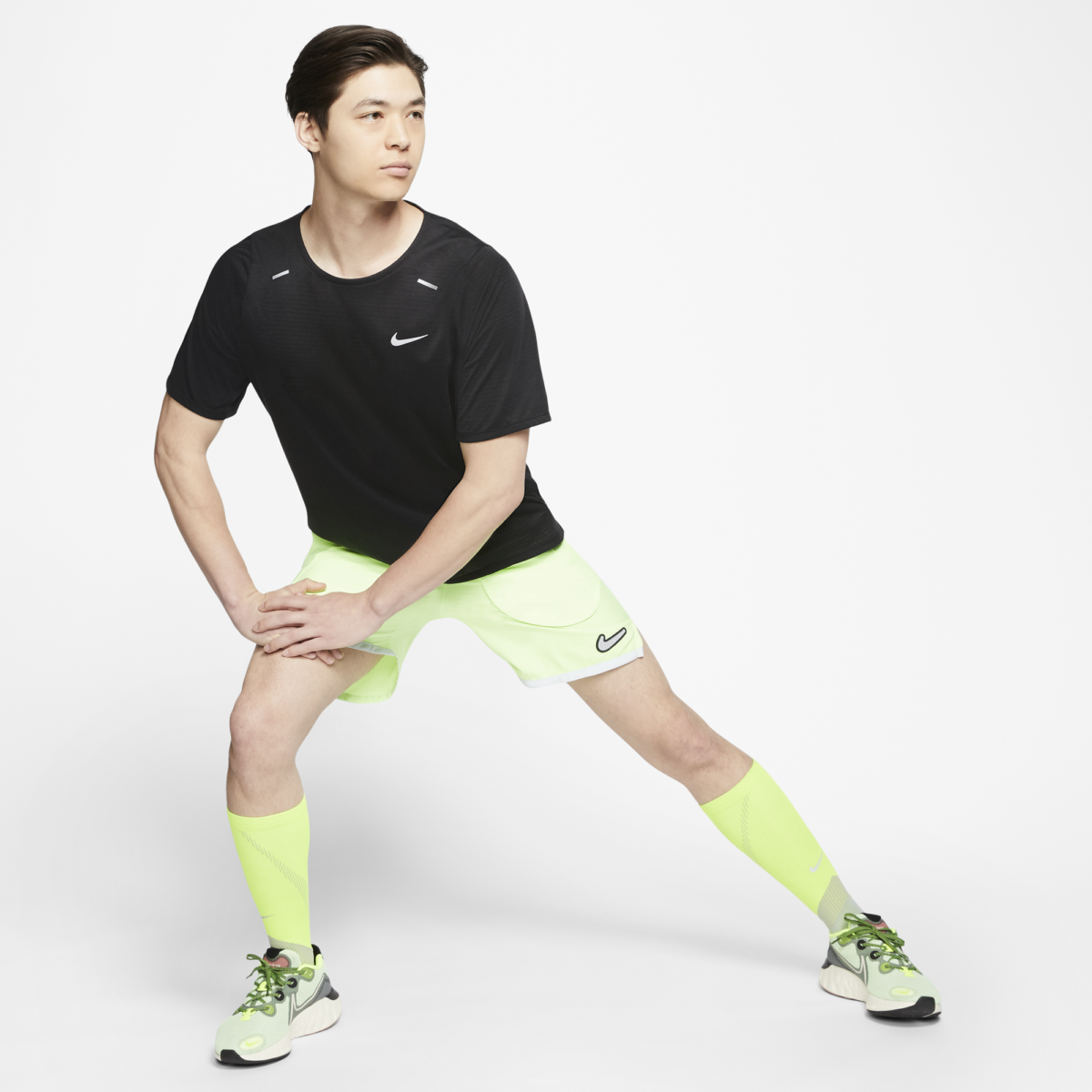  Men's Nike Rise 365 Short Sleeve CJ5420-010