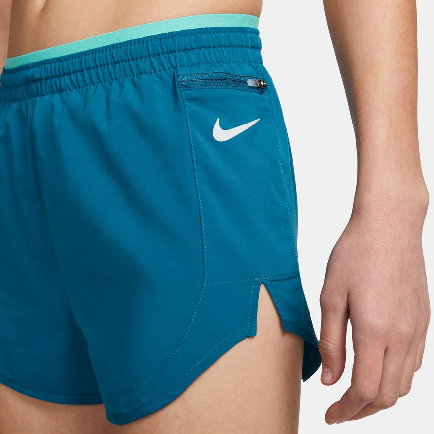  Women's Nike Tempo Luxe 3" Short - CZ9584-404