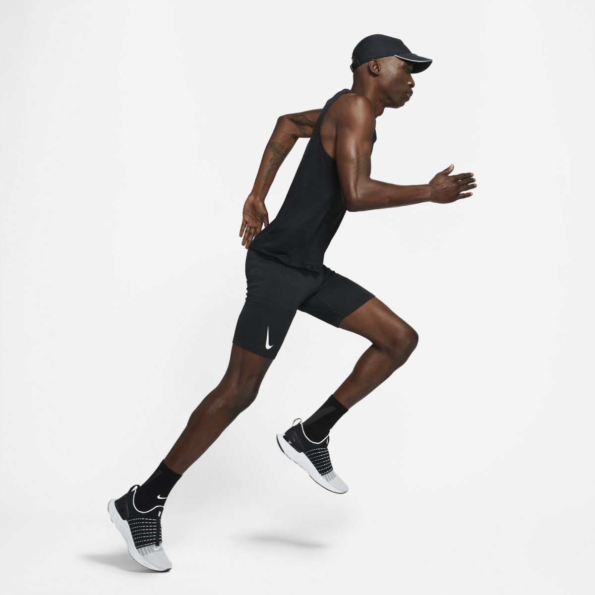  Men's Nike Aeroswift Half Tight - DA1429-010