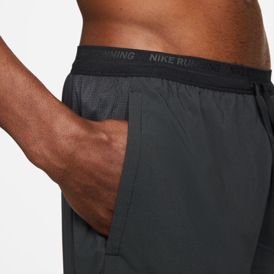  Men's Nike 5" Stride Short - DM4755-010