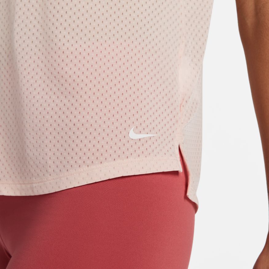  Women's Nike One Breathe Tank - DM9923-610