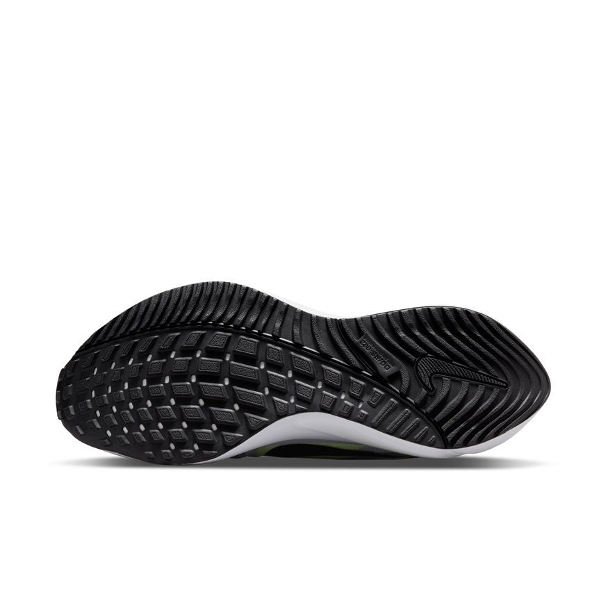  Men's Nike Vomero 16 - DR9878-100