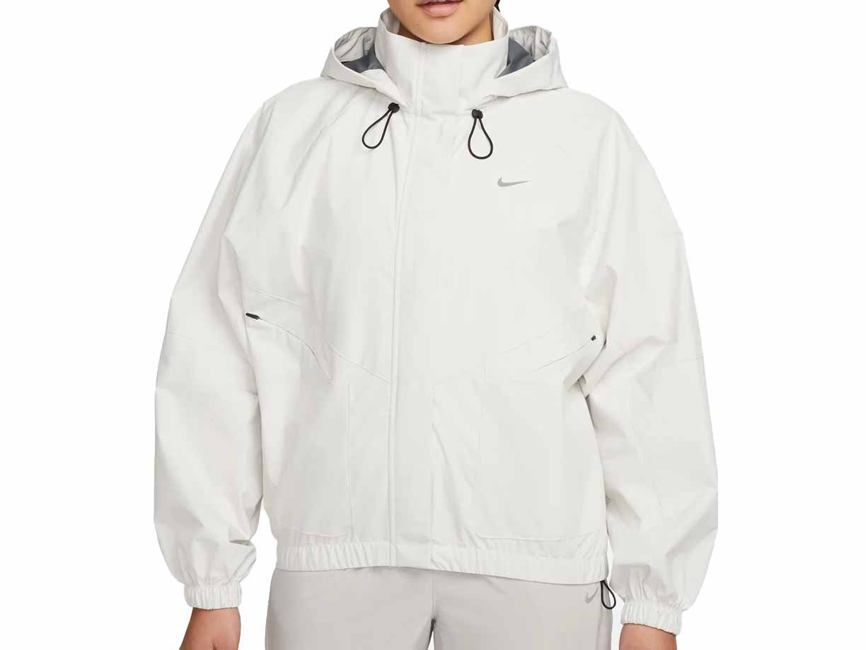  Women's Nike Storm-FIT Swift Jacket - FB7492-110